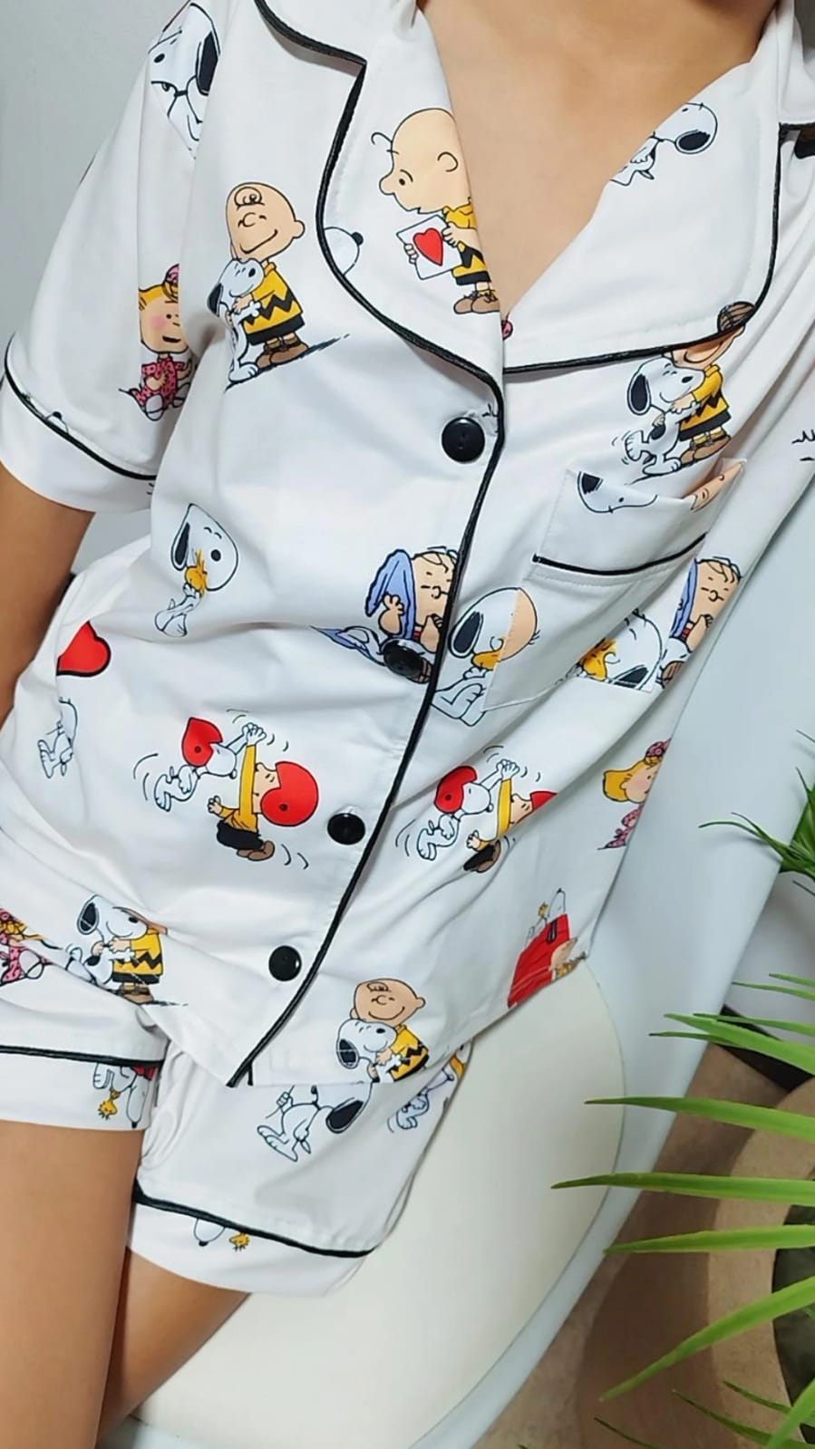 Pijama camisera Snoopy y Charlie Brown
